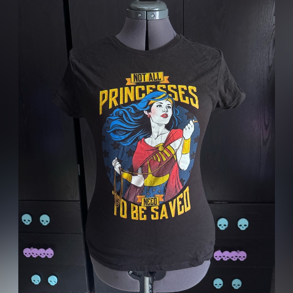 💀 Wonder Woman Black Graphic Tee